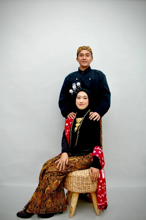 Foto sampul undangan Denny & Ninik