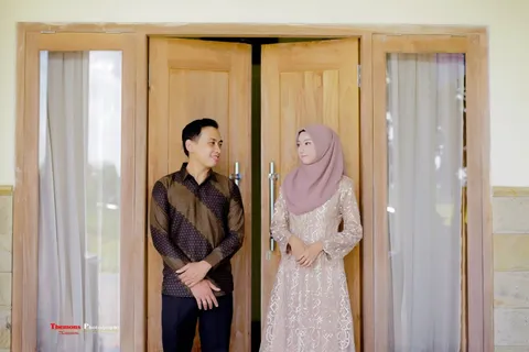 Foto sampul undangan Diah & Arya