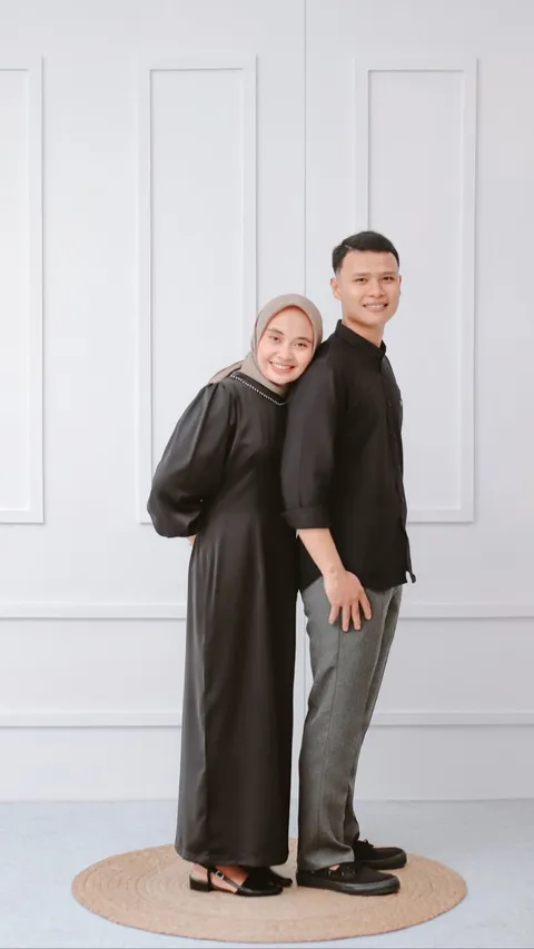 Foto sampul undangan Iis & Ilyas