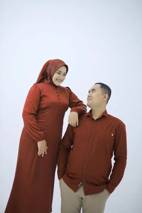 Foto sampul undangan Deshima & Agung
