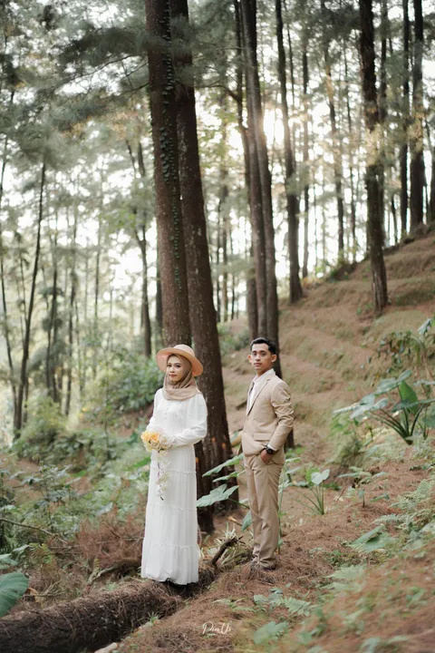 Foto sampul undangan Ima & Dwiki