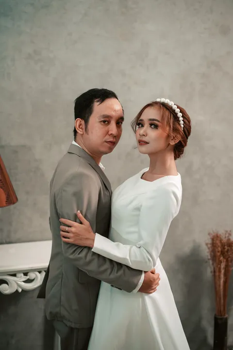 Foto sampul undangan Vici & Xenna