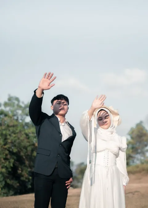Foto sampul undangan Nabila & Bobby