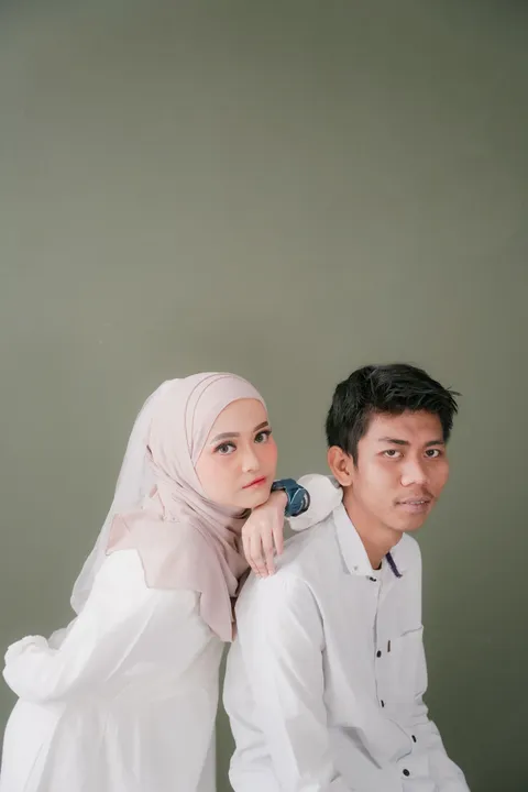 Foto sampul undangan Sodik & Annisa