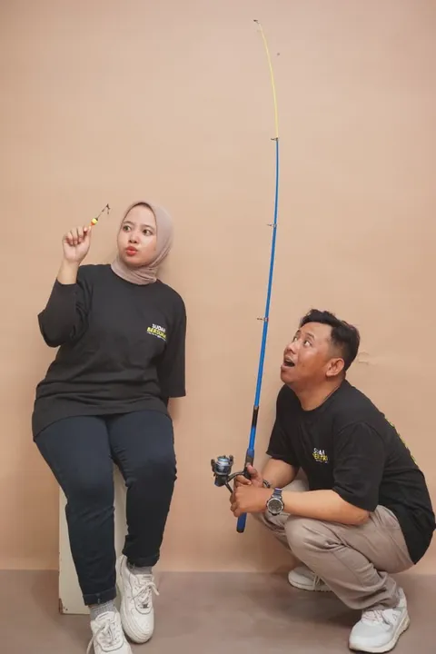 Foto sampul undangan Nova & Vivien