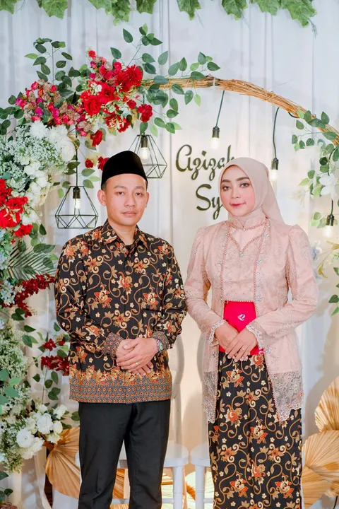 Foto sampul undangan Syarif & Azizah