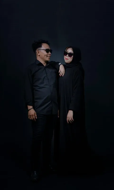 Foto sampul undangan Agus & Astri