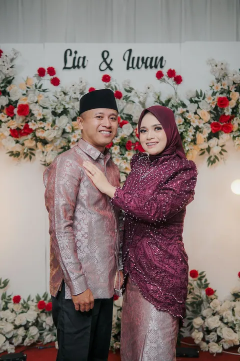 Foto sampul undangan Iwan & Lia