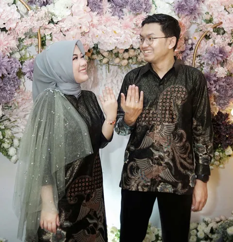 Foto sampul undangan Fathur & Mery