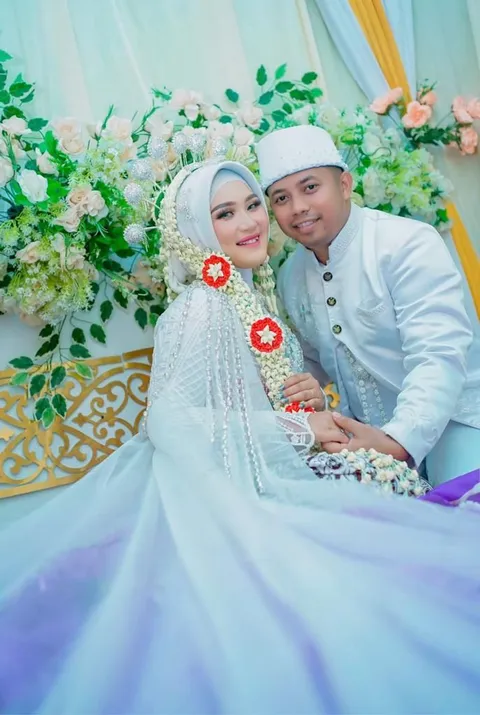 Foto sampul undangan Dyo & Nilam