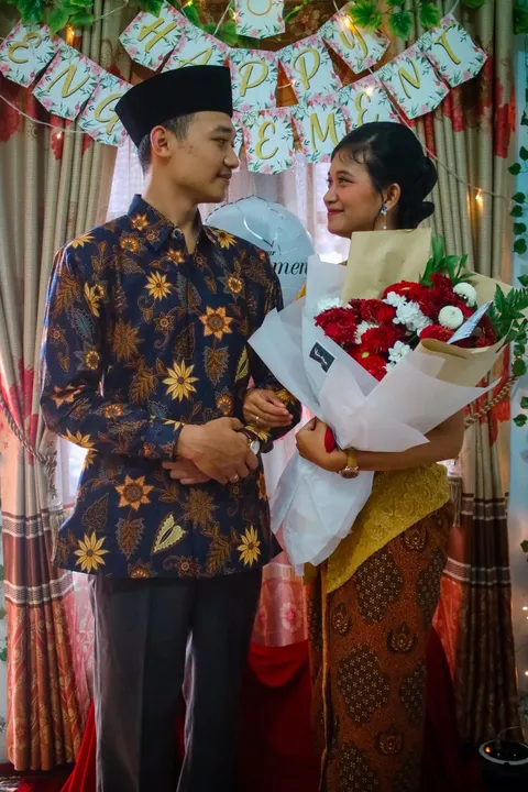 Foto sampul undangan Ika & Haris
