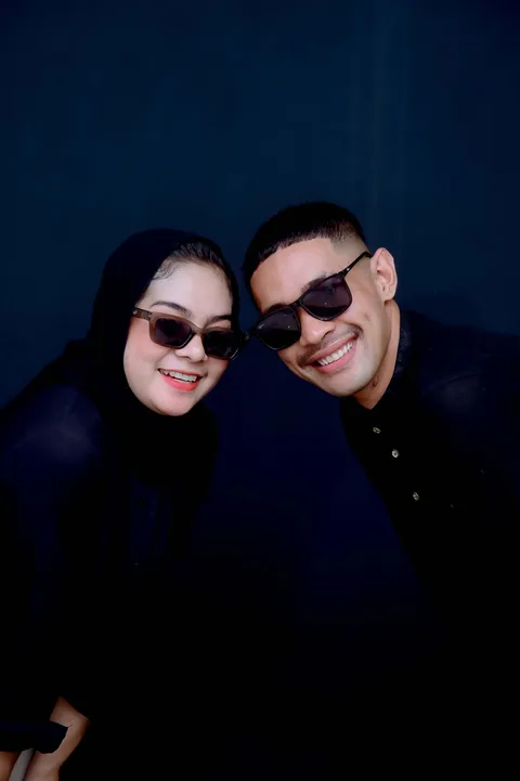 Foto sampul undangan Niar & Is