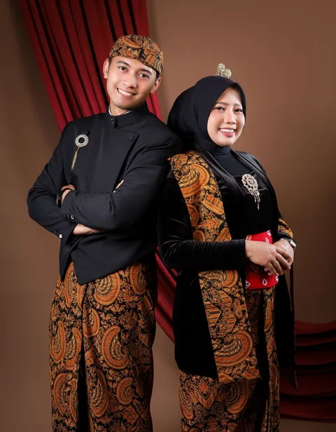 Foto sampul undangan Yudha & Hanifah