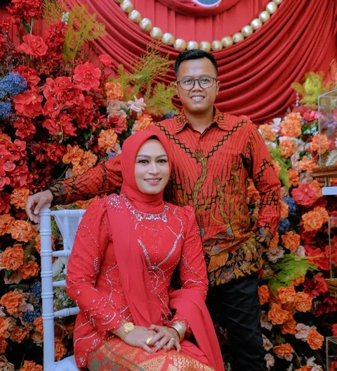 Foto sampul undangan Novayanti Nasution & Jefri Susetio
