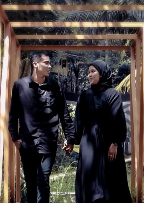 Foto sampul undangan Tari & Dede