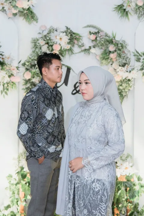 Foto sampul undangan Teguh Adi Setianto & Uun Apriyanti