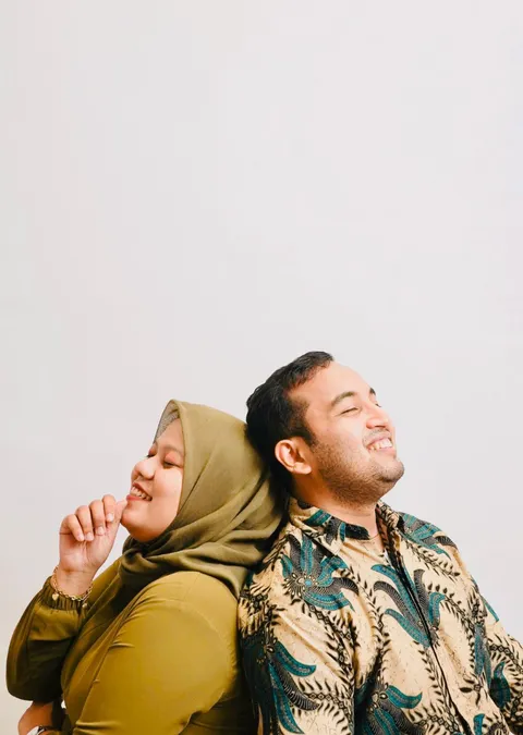 Foto sampul undangan Yaya & Adam