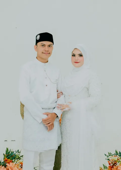 Foto sampul undangan Muammar Yasir & Iin Fitriana