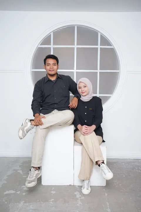 Foto sampul undangan Izzu & Alifia