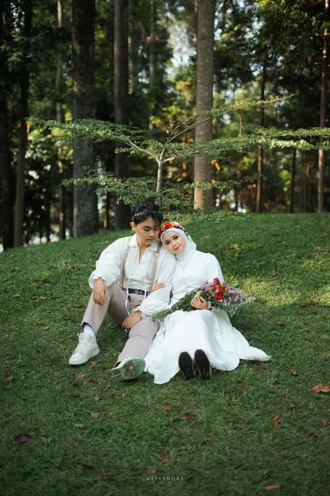 Foto sampul undangan Adit & Lily
