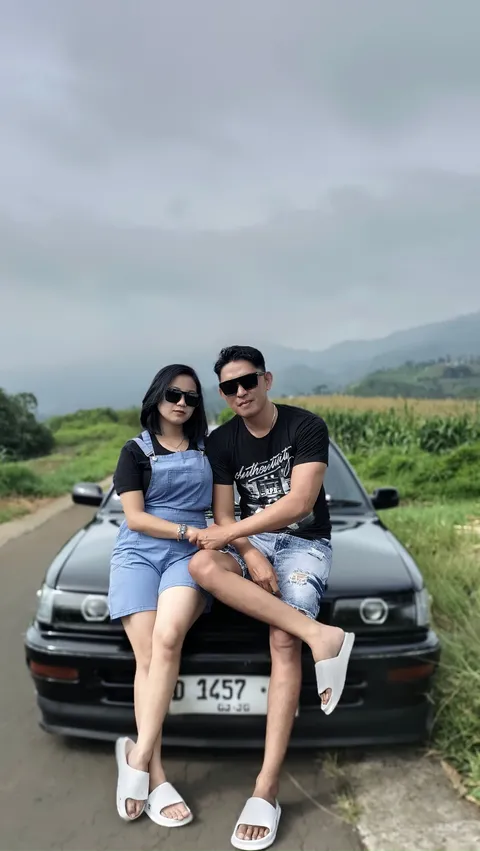 Foto sampul undangan Nana Karyana & Rosalinda