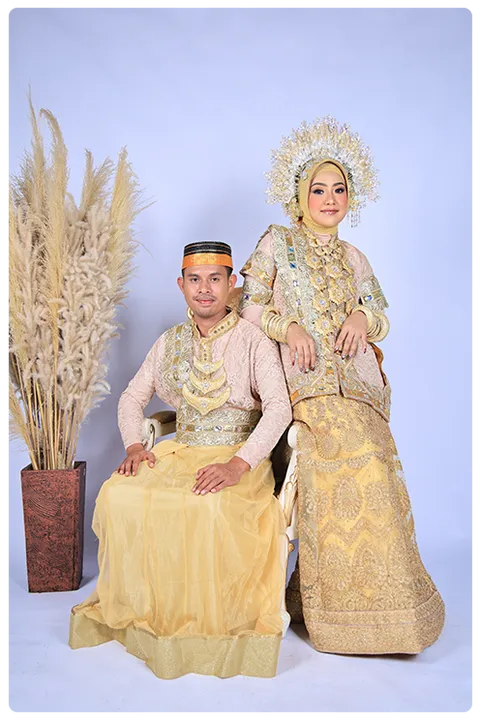Foto sampul undangan Mul & Iya