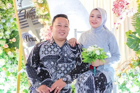 Foto sampul undangan Vera & Gunawan