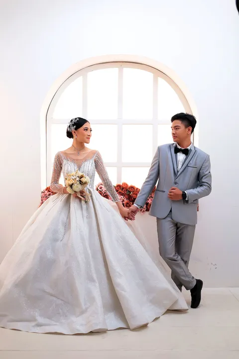 Foto sampul undangan Gwyneth & Rafael