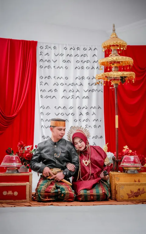 Foto sampul undangan Putri & Majid
