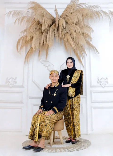 Foto sampul undangan Afwan & Kiki