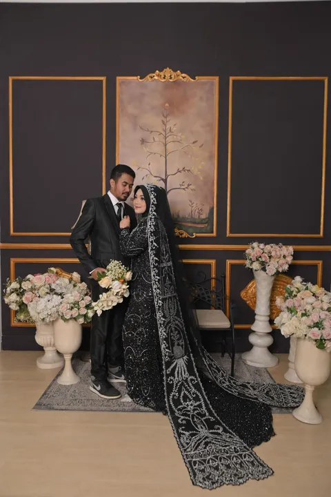 Foto sampul undangan Yayin & Amsal