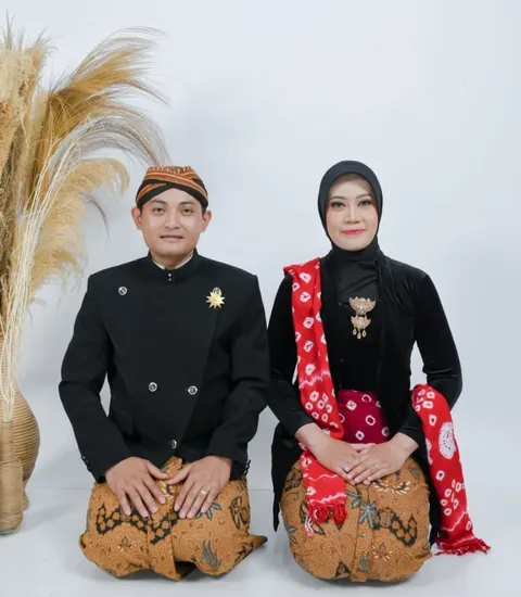 Foto sampul undangan Supri & Nia