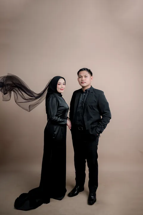 Foto sampul undangan Rian & Mita