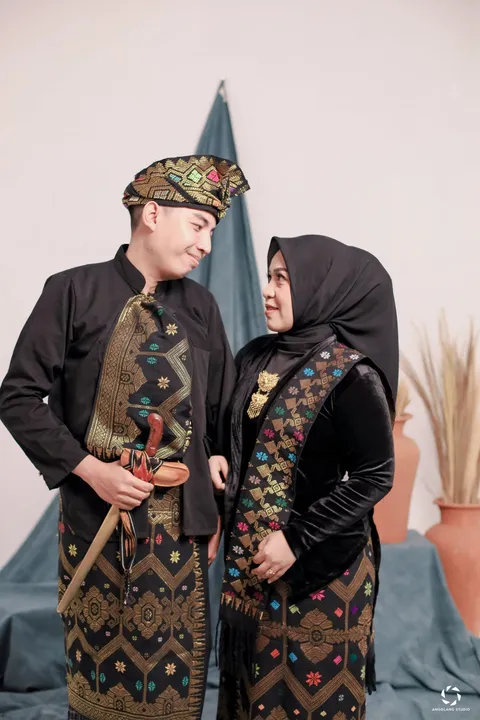 Foto sampul undangan Nila & Edy