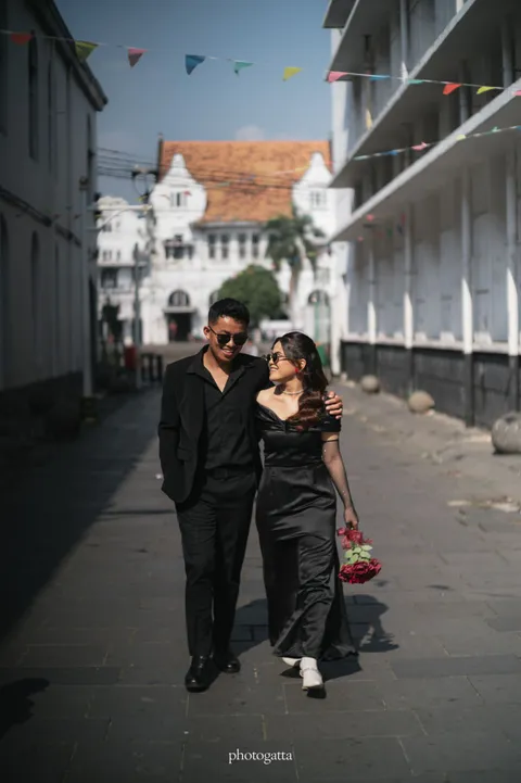 Foto sampul undangan Lian & Dion