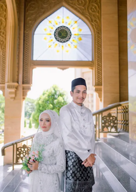 Foto sampul undangan Yasin & Niar