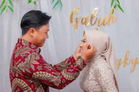 Foto sampul undangan Nungky & Galuh