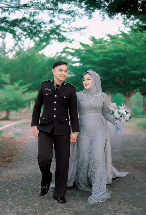 Foto sampul undangan Icha & Irfan