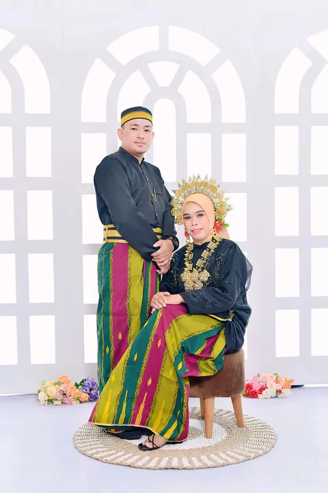 Foto sampul undangan Juli & Nisma