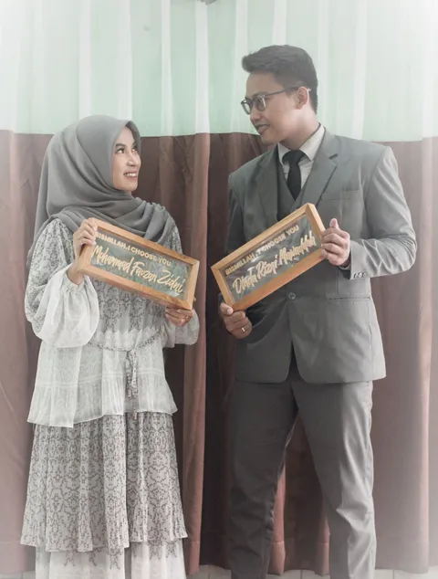 Foto sampul undangan Fauzan & Dinda