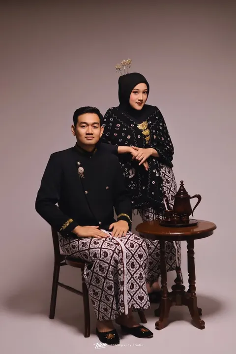 Foto sampul undangan Salsa & Egin