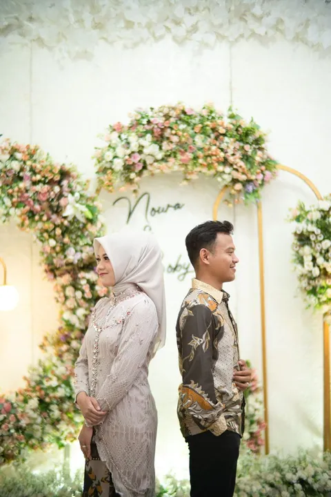 Foto sampul undangan Boby & Noura