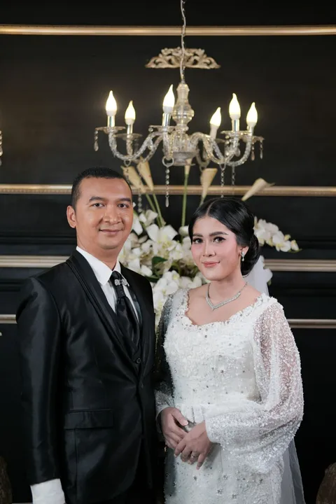Foto sampul undangan Talitha & Dodo