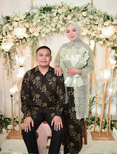 Foto sampul undangan Tamzis & Sari