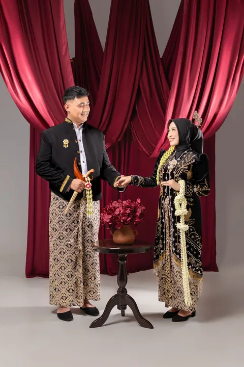 Foto sampul undangan Wisnu & Ayu