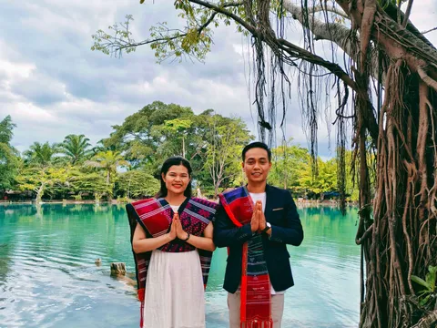 Foto sampul undangan Susi & Anto