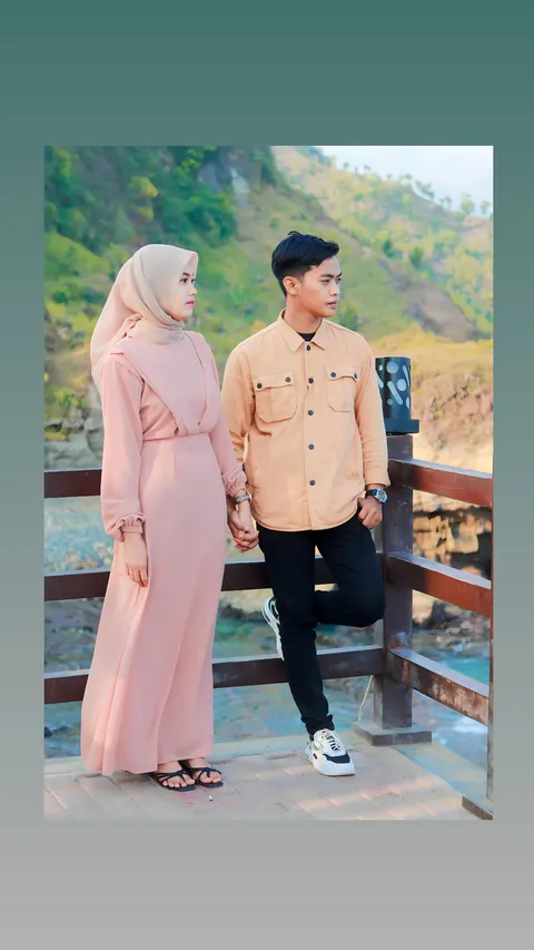 Foto sampul undangan Adit & Ika
