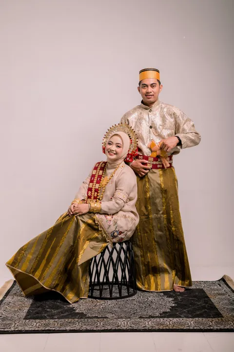 Foto sampul undangan Faizal & Suci