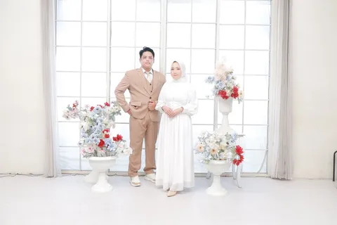 Foto sampul undangan Ashary Dwi Febiyanto & Mia Rizky Azizah