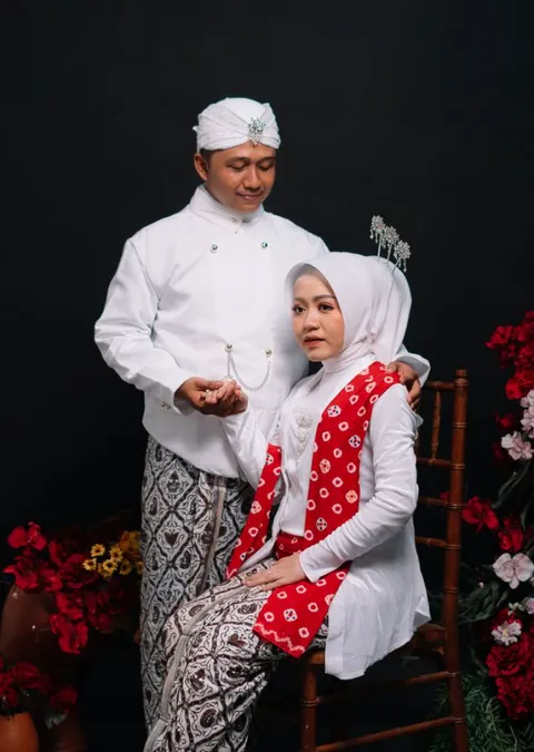 Foto sampul undangan Dimas & Silvia